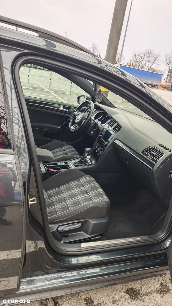 Volkswagen Golf 2.0 TDI BMT GTD DSG - 18