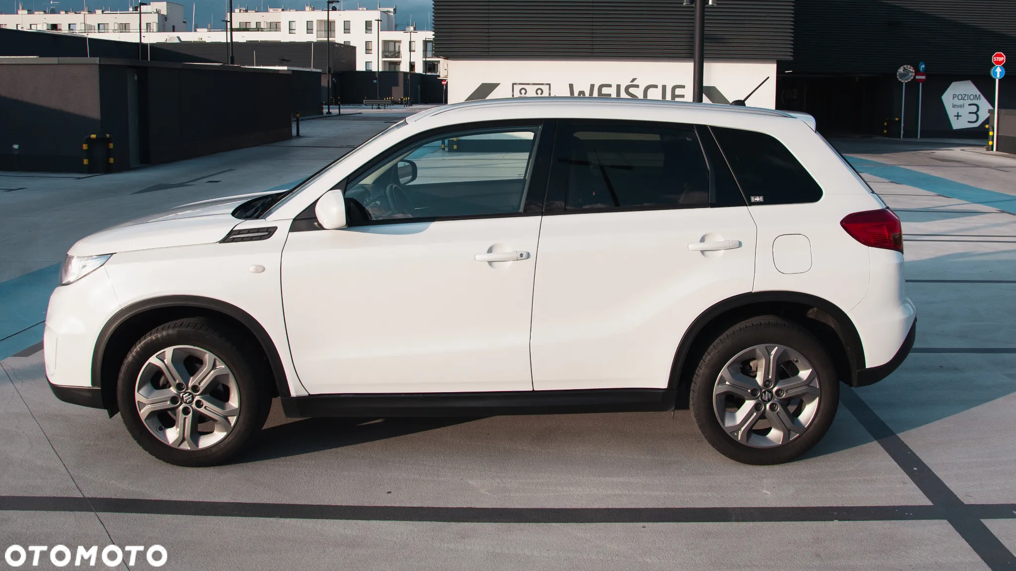 Suzuki Vitara 1.6 Premium 2WD - 12
