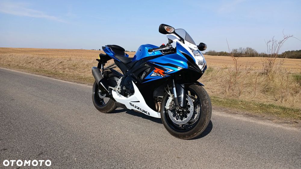 Suzuki GSX-R - 1