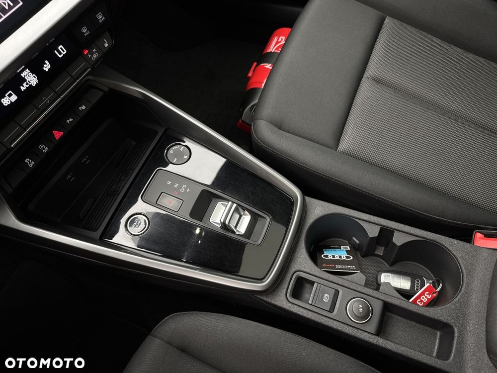 Audi A3 Limousine 35 TFSI mHEV Advanced S tronic - 29