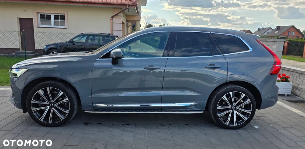 Volvo XC 60 B4 D AWD Ultimate Bright - 8
