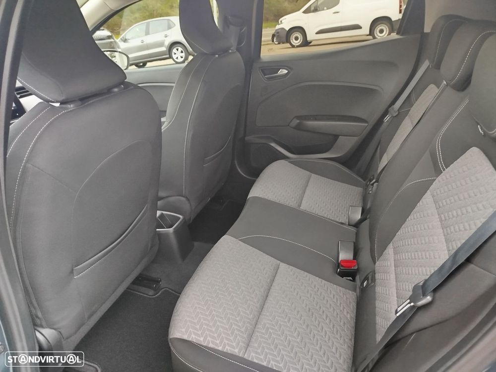 Renault Clio 1.5 Blue dCi Evolution - 44