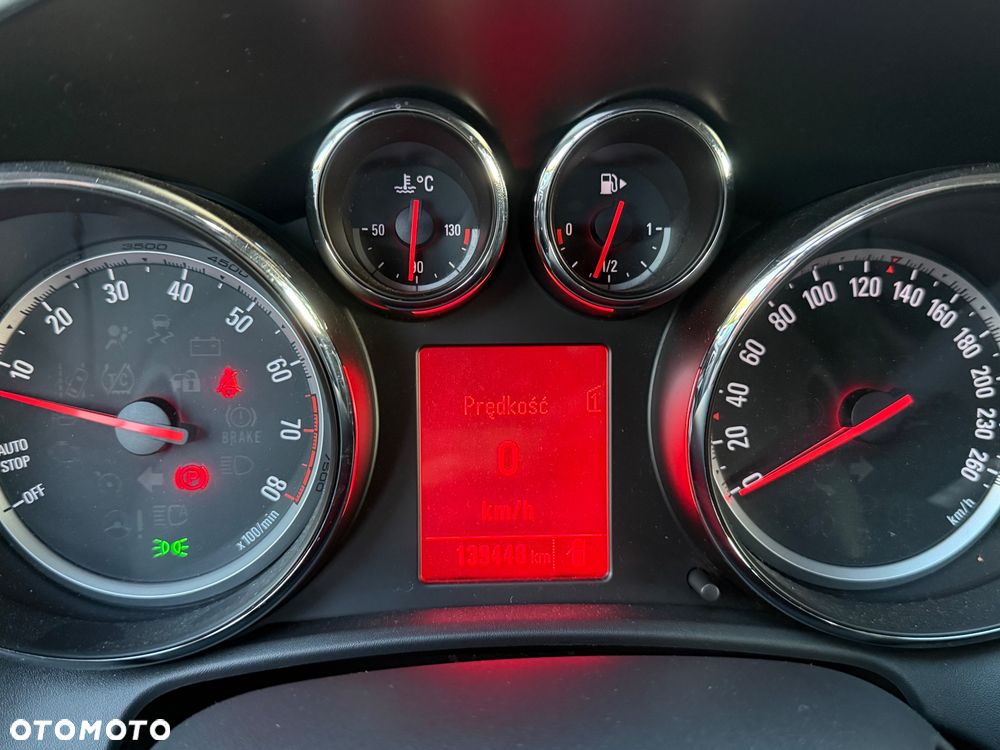 Opel Astra 1.4 T Sport S&S - 15