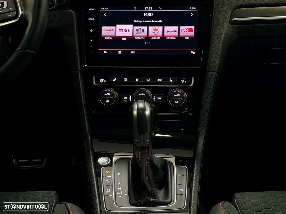 VW Golf GTI 2.0 TSI OPF DSG Performance - 12