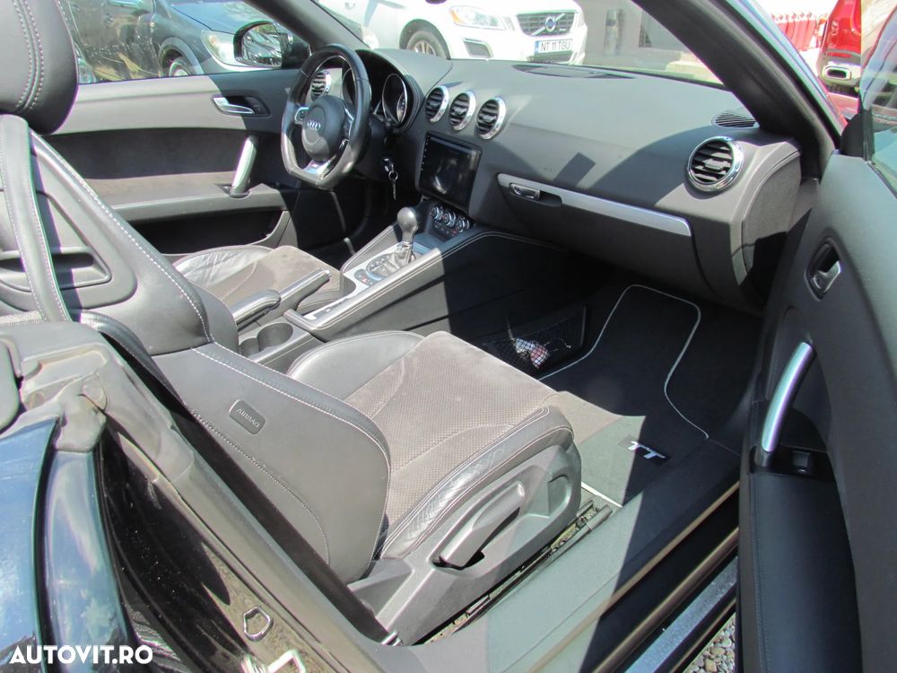 Audi TT 2.0 TFSI S-Tronic - 13