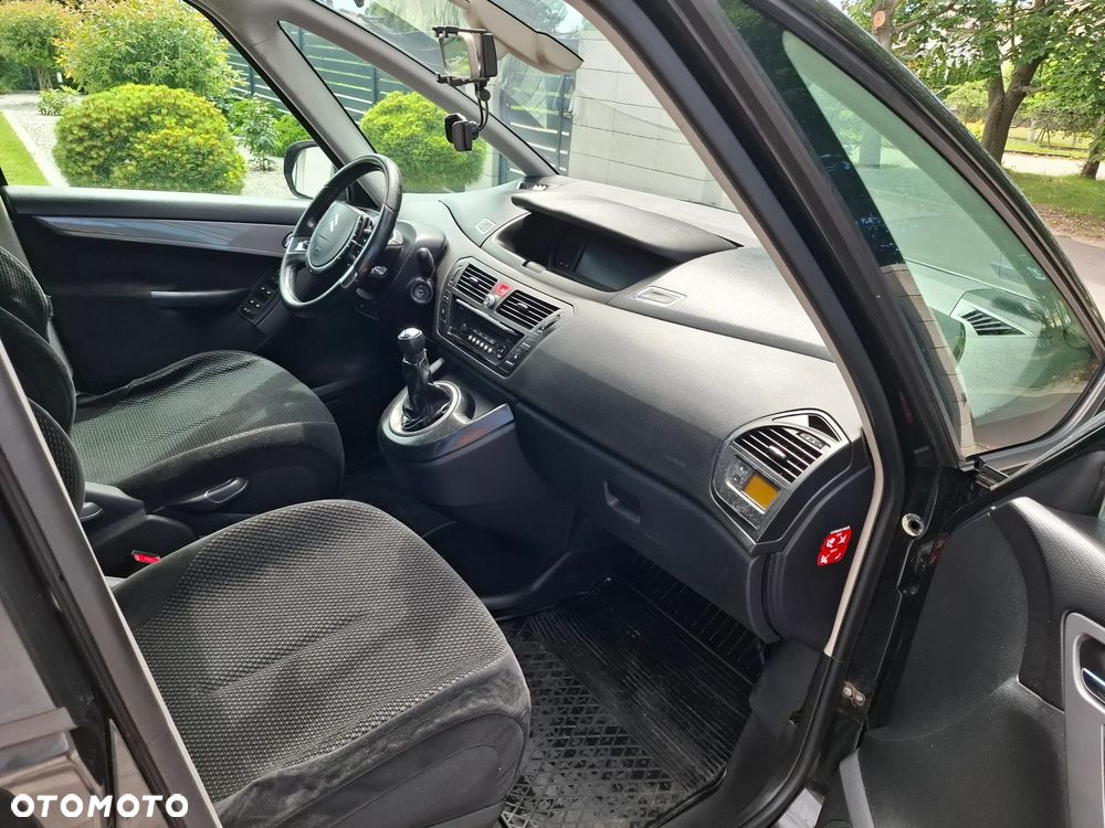 Citroën C4 Grand Picasso 1.8 16V Advance - 17