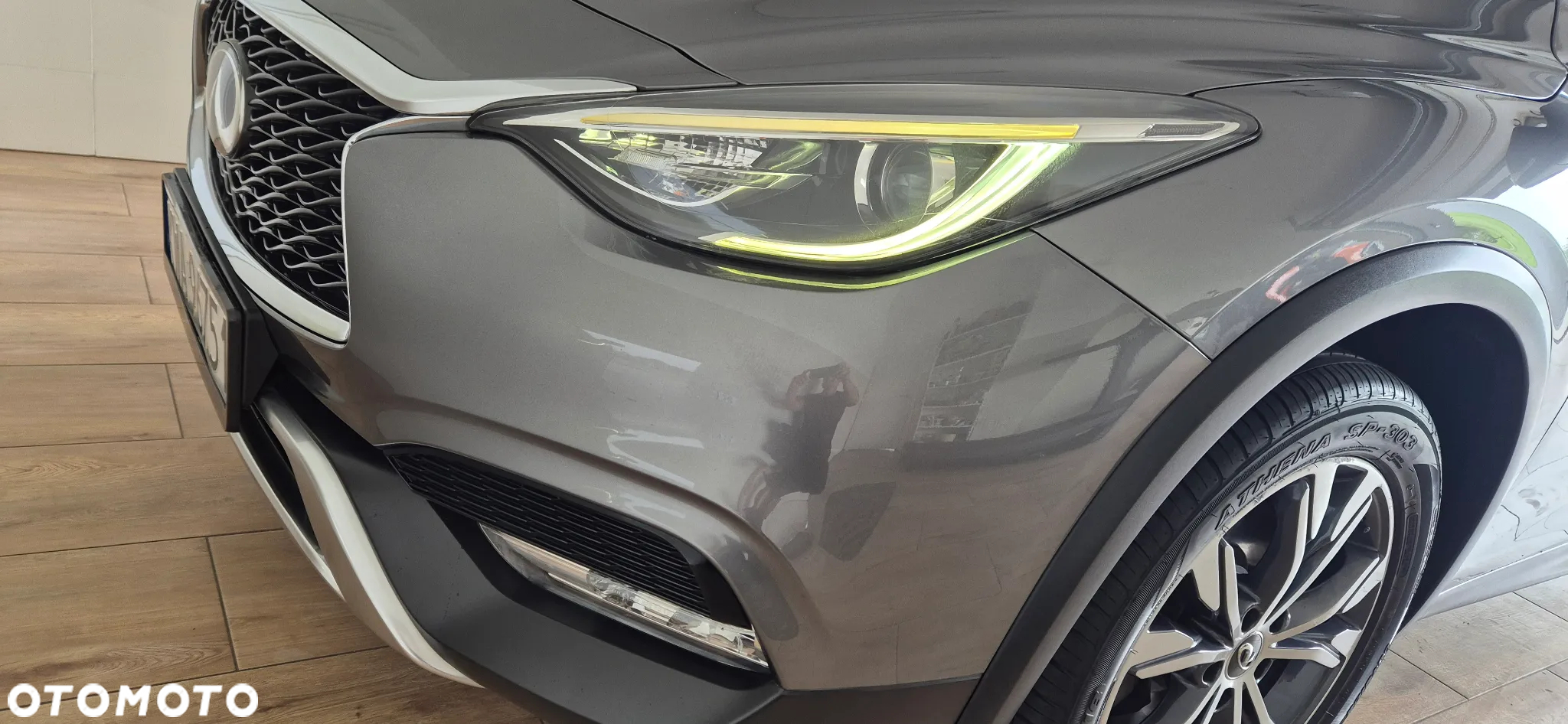 Infiniti QX30 2.2d Luxe AWD 7DCT - 24
