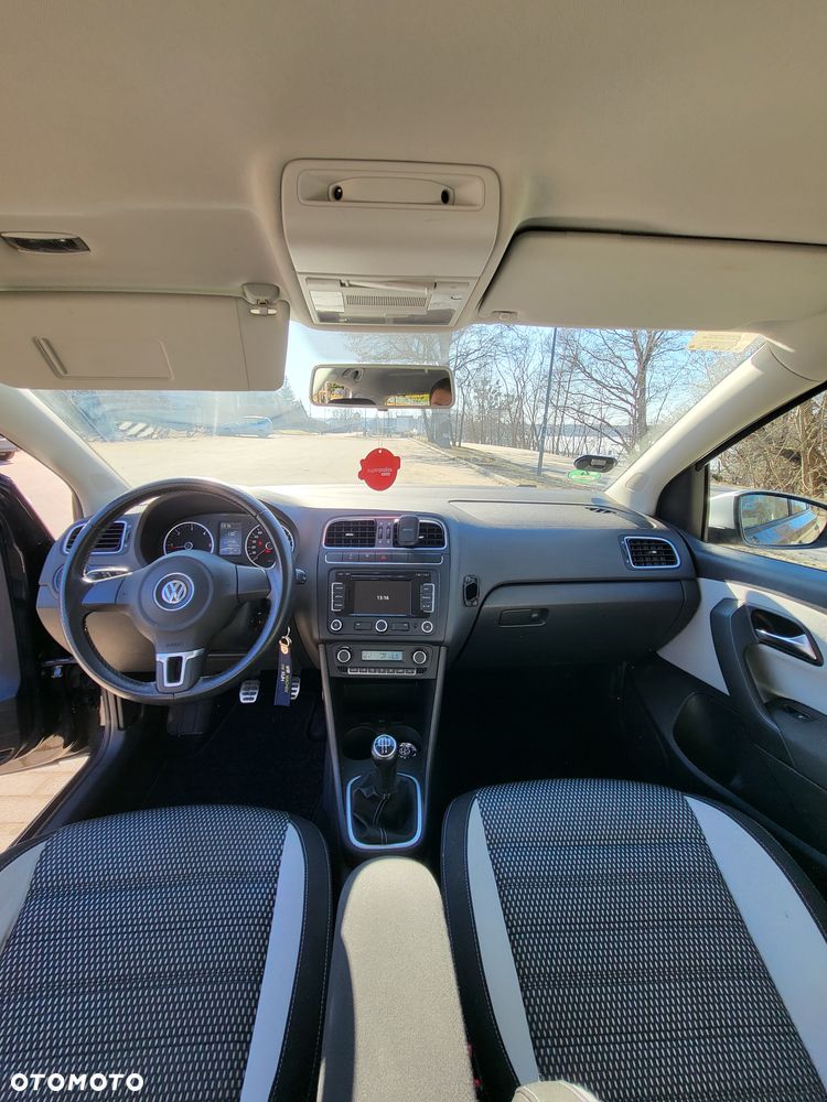 Volkswagen Polo Cross - 10