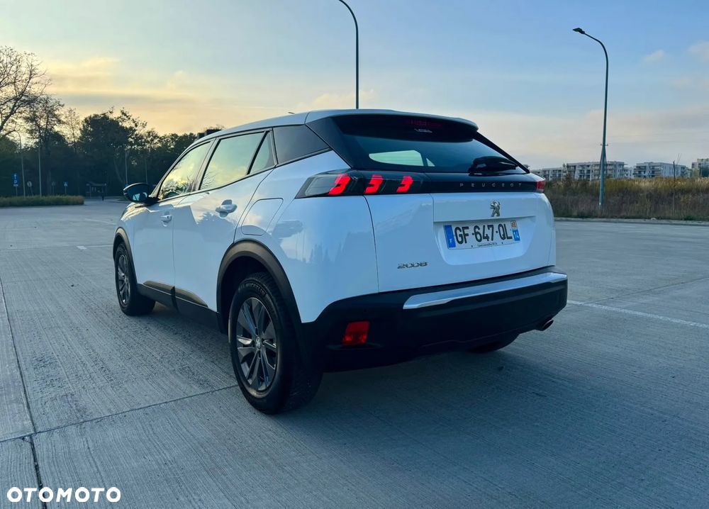 Peugeot 2008 1.5 BlueHDi Active S&S - 20