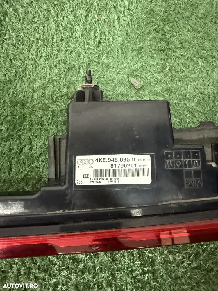 Stop Audi  e-tron lampa spate centrala - 3