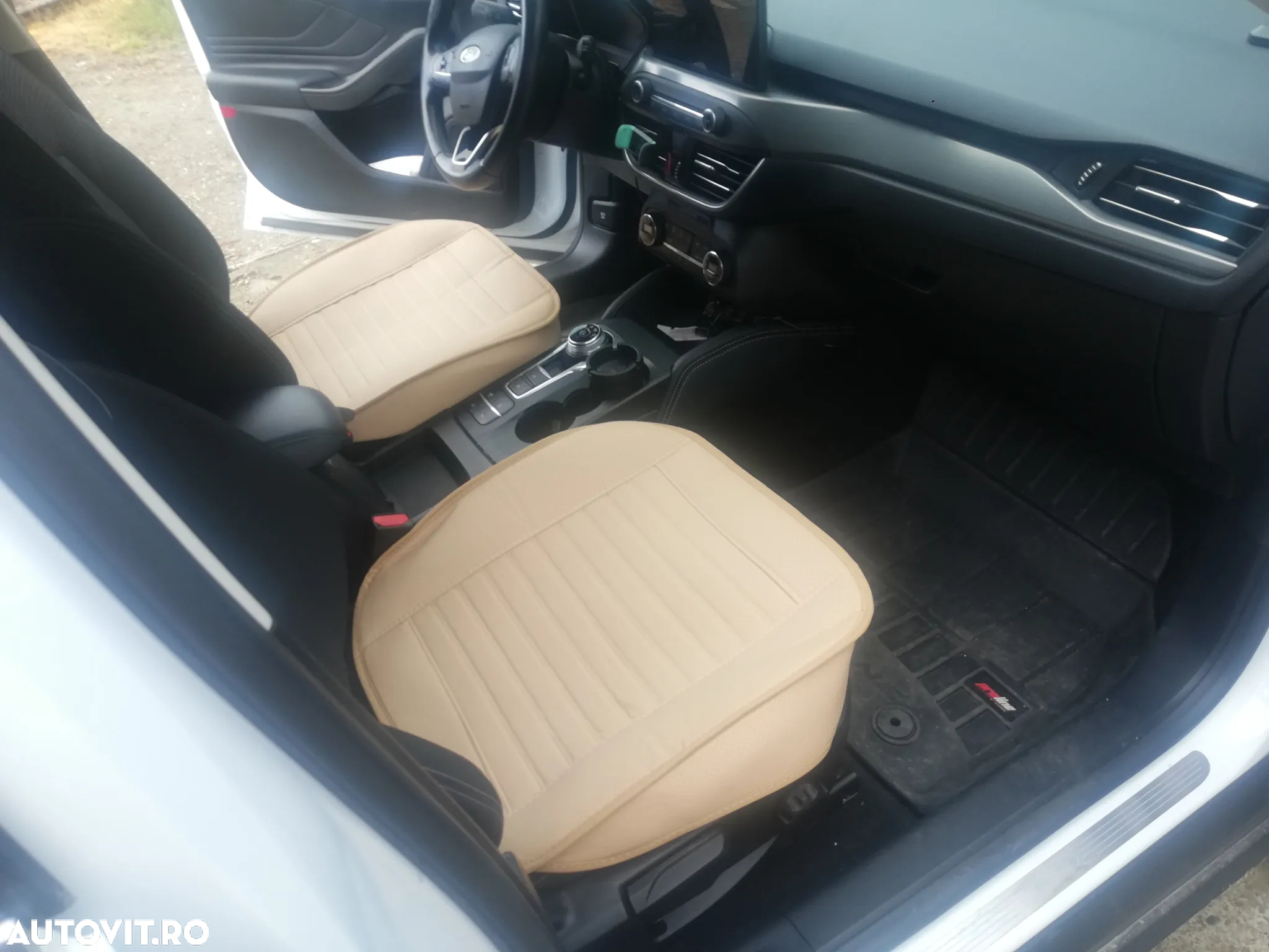 Ford Focus 1.5 EcoBlue Start-Stopp-System Aut. ACTIVE DESIGN - 5