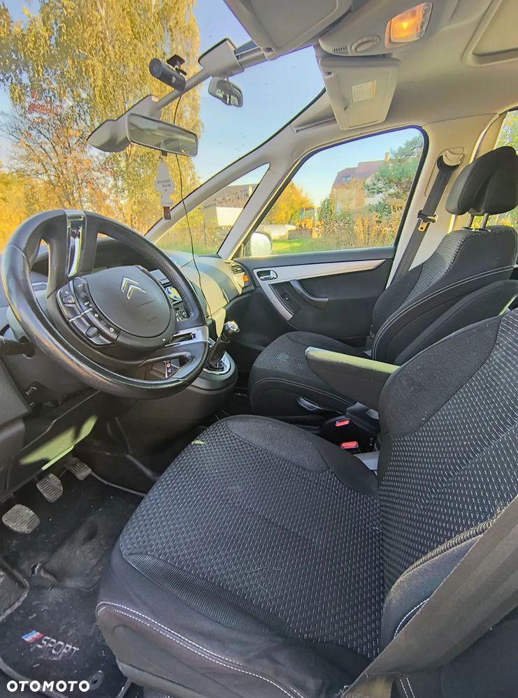 Citroën C4 Picasso - 15