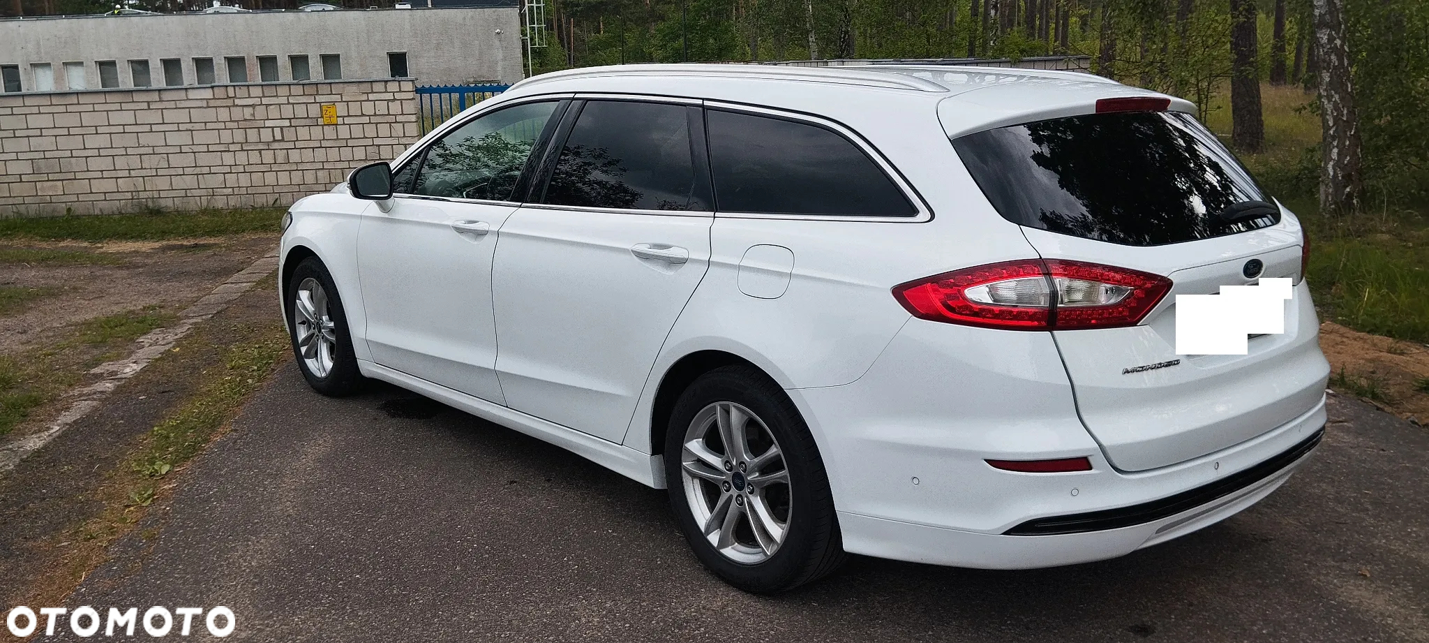 Ford Mondeo 1.6 TDCi ECOnetic Start-Stopp Titanium - 9