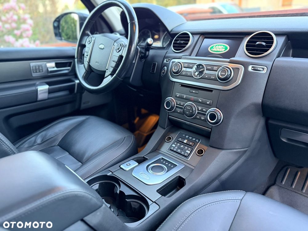 Land Rover Discovery 3.0SD V6 SE - 18