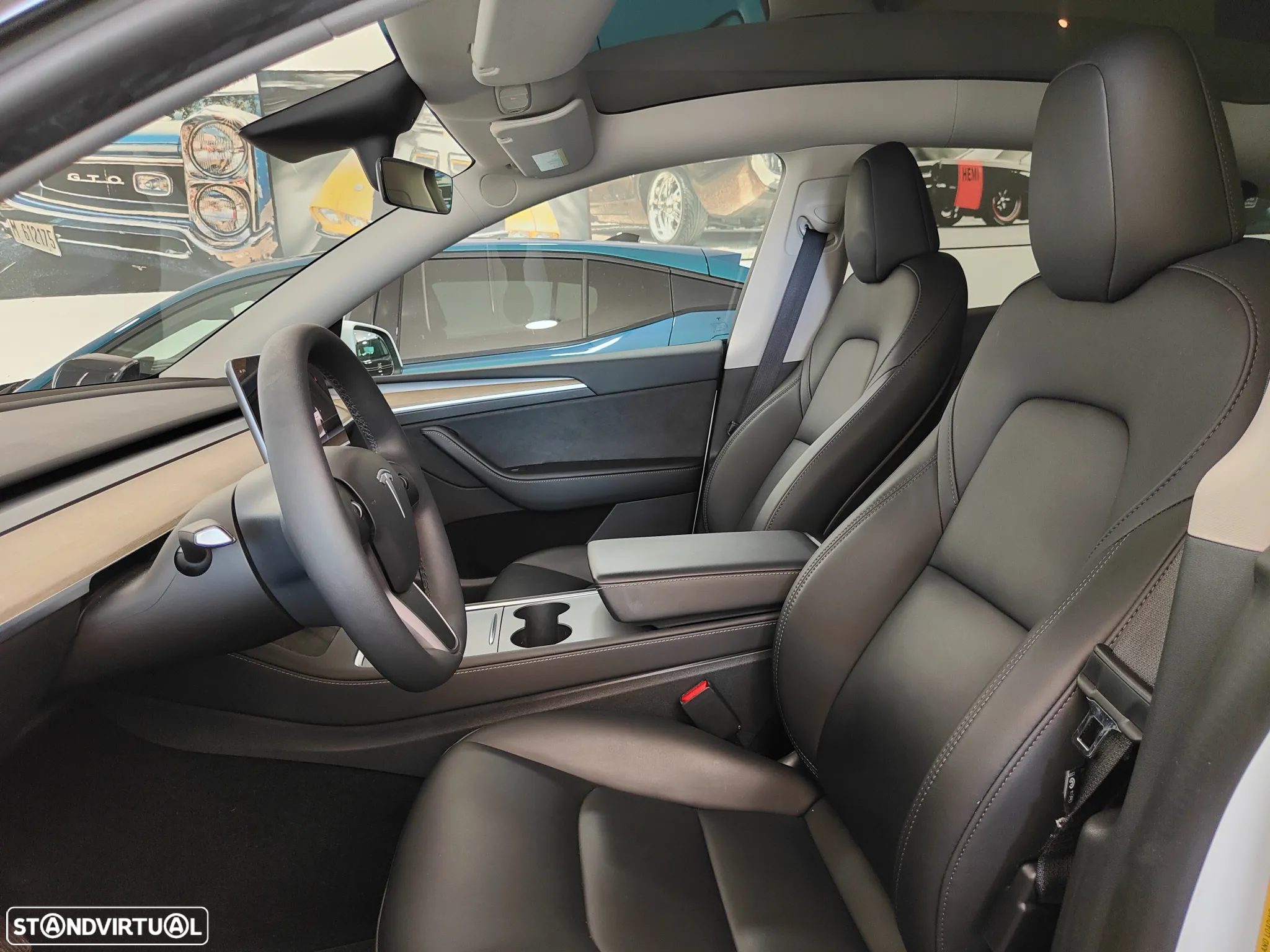 Tesla Model Y Tração Traseira - 36