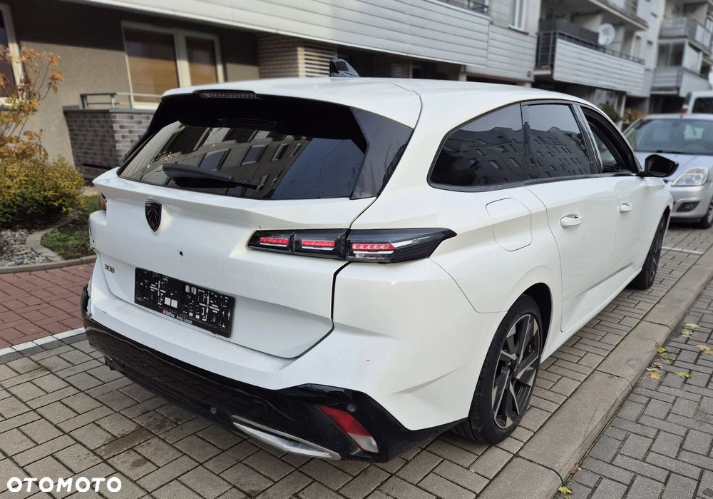 Peugeot 308 1.2 PureTech Allure Pack S&S EAT8 - 8