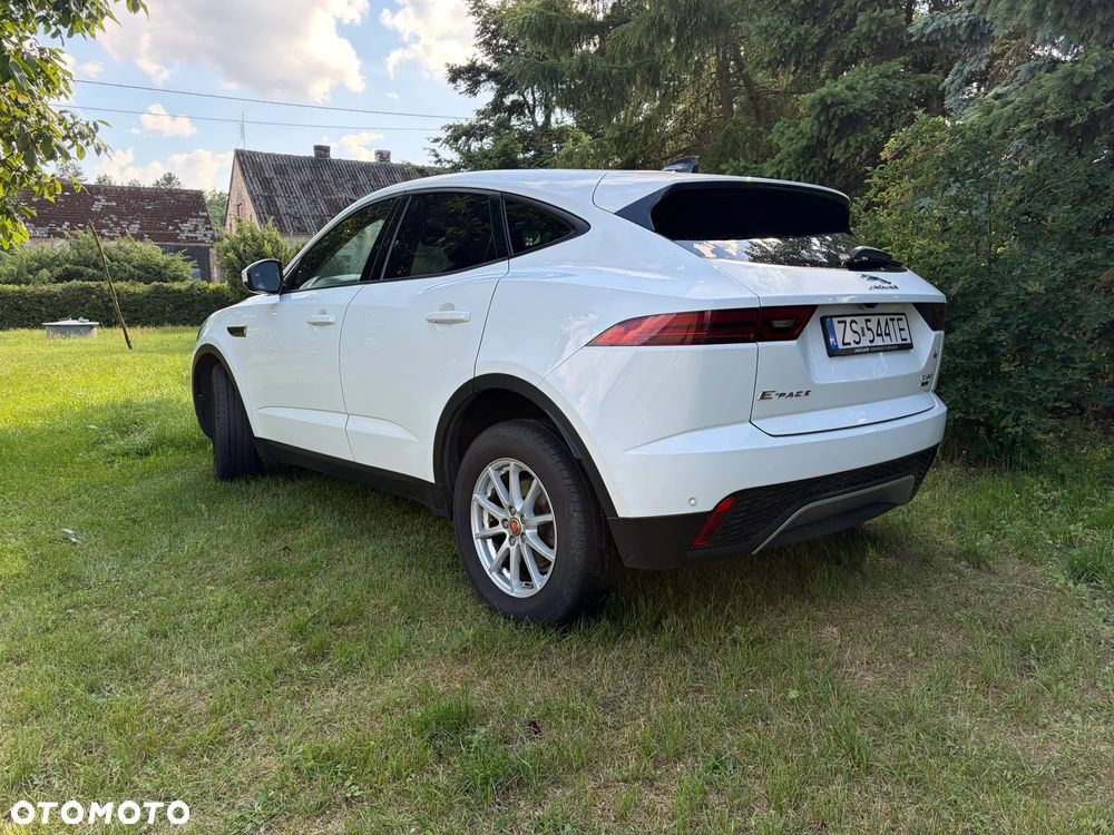 Jaguar E-Pace 2.0 i4D AWD - 3