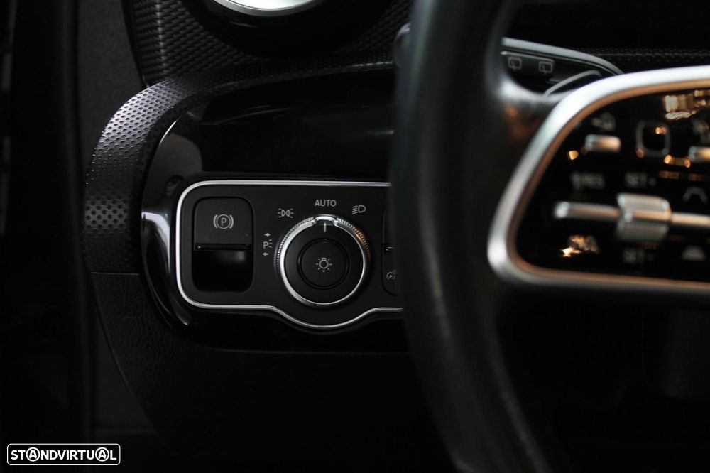 Mercedes-Benz A 180 d Progressive Aut. - 21