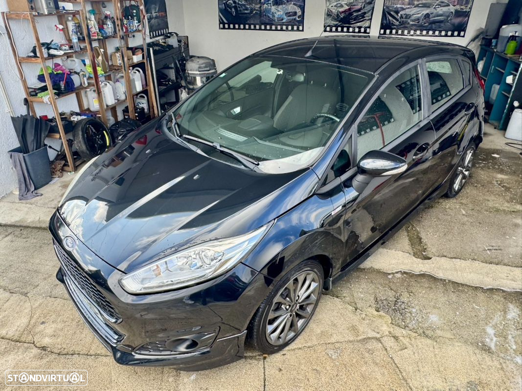 Ford Fiesta 1.5 TDCi STLine - 37