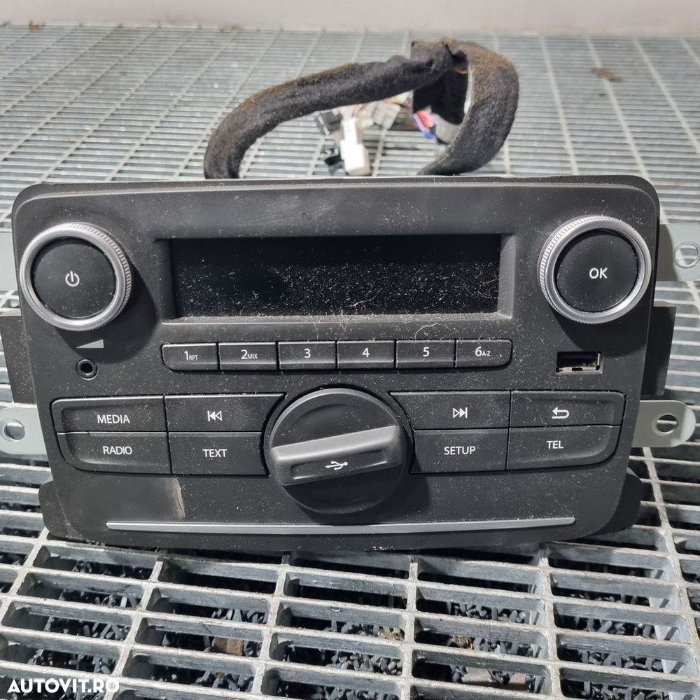 Cd player Dacia Duster II 2018 - 2021 (1473) 0150147711 - 2