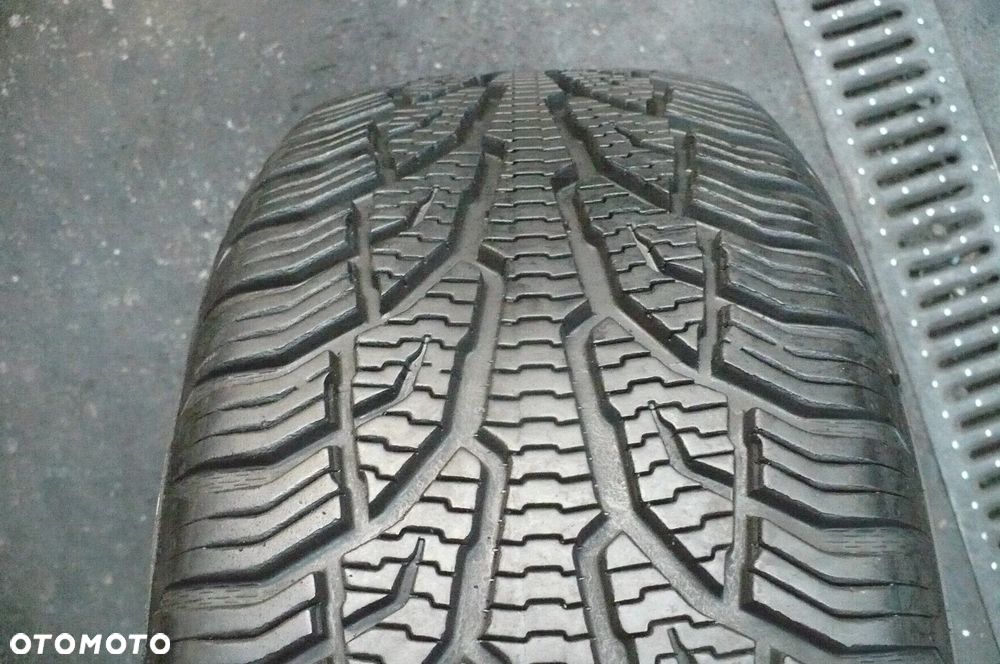 UNIROYAL AllSeasonExpert 2 235/55R18 8,1mm 2024 - 1