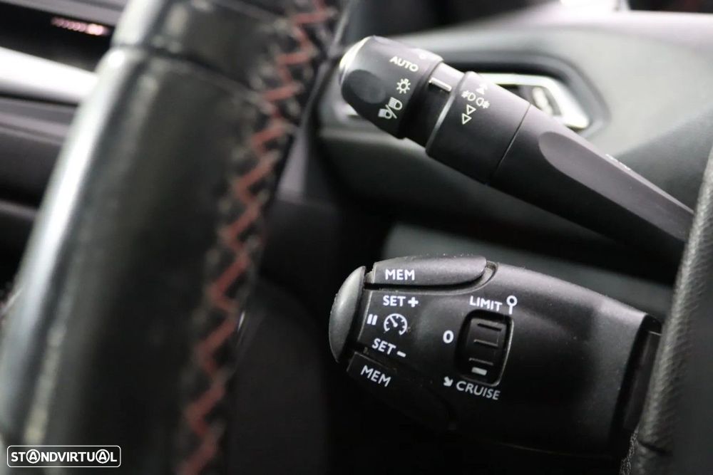 Peugeot 308 SW 1.2 PureTech GT Line EAT6 - 13