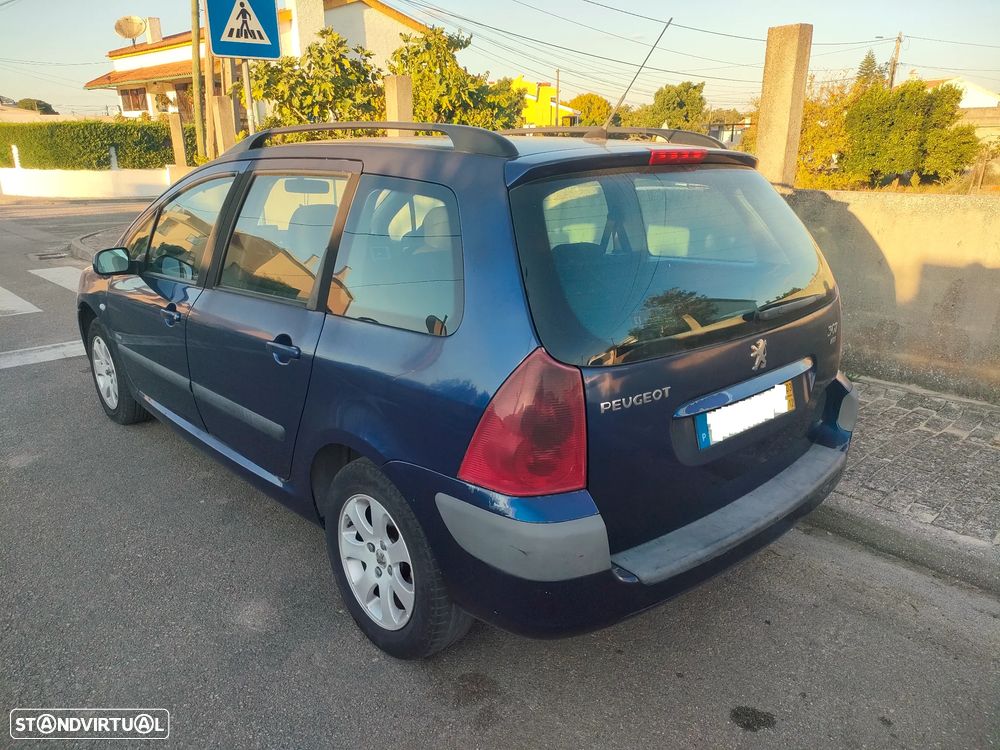Peugeot 307 Break 1.4 HDi Navtech - 3