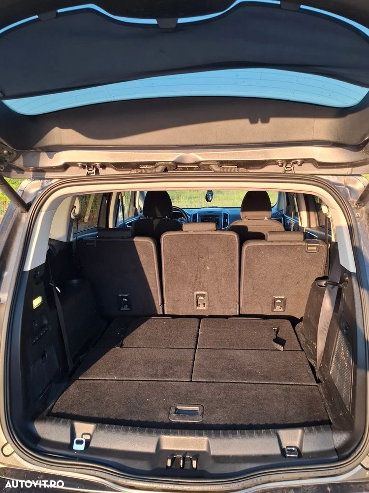 Ford S-Max 2.0 TDCi Titanium - 23