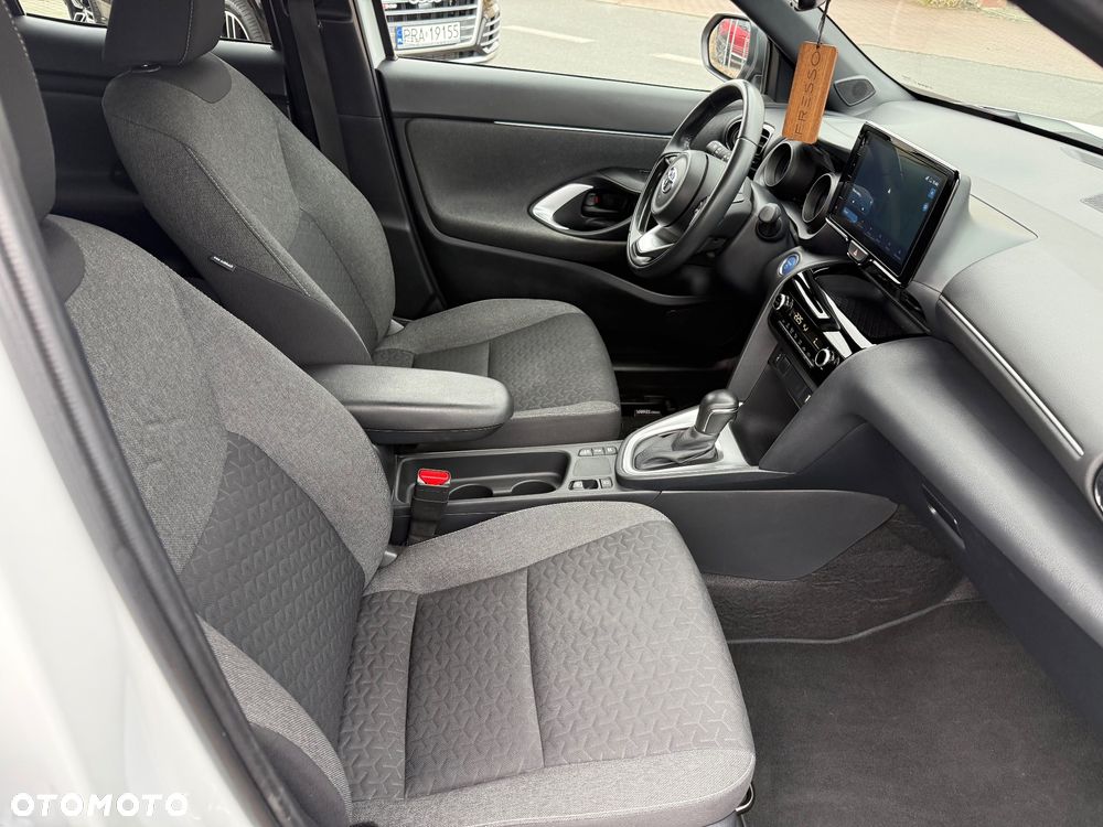 Toyota Yaris Cross - 11