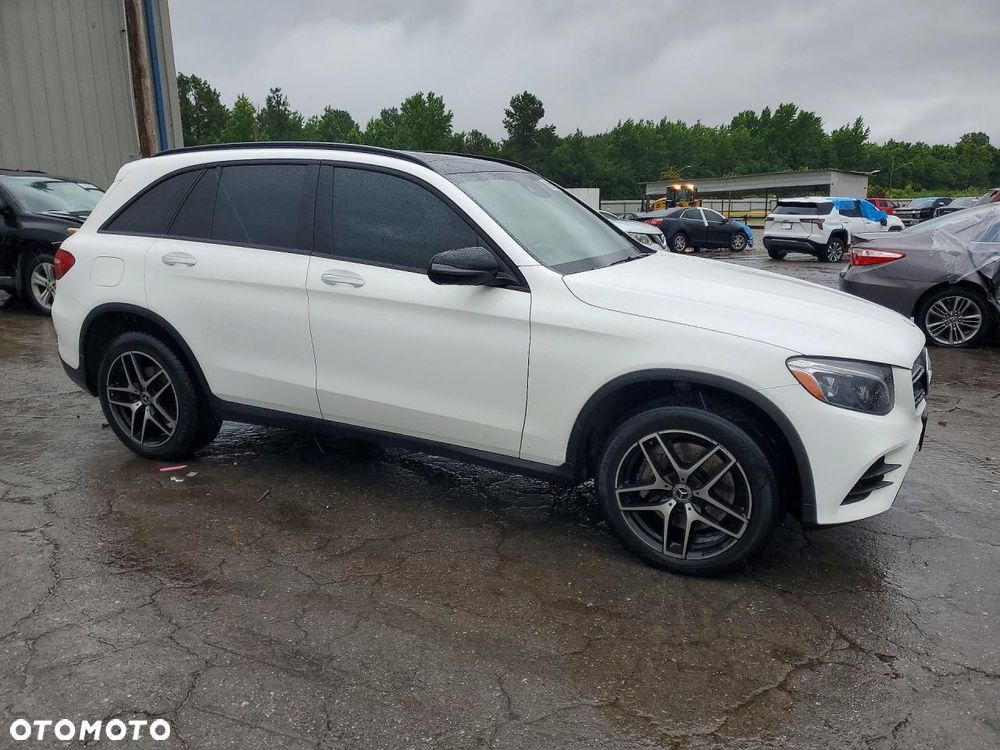 Mercedes-Benz GLC - 5