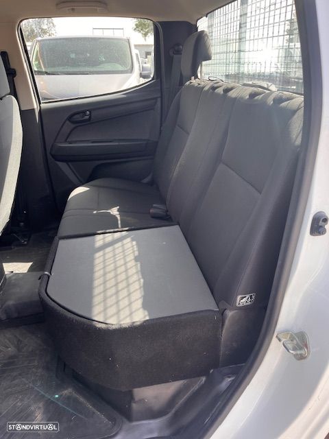 Isuzu D MAX 163cv CAB/DUPLA 3 Lug. CLASSE 1 - 9