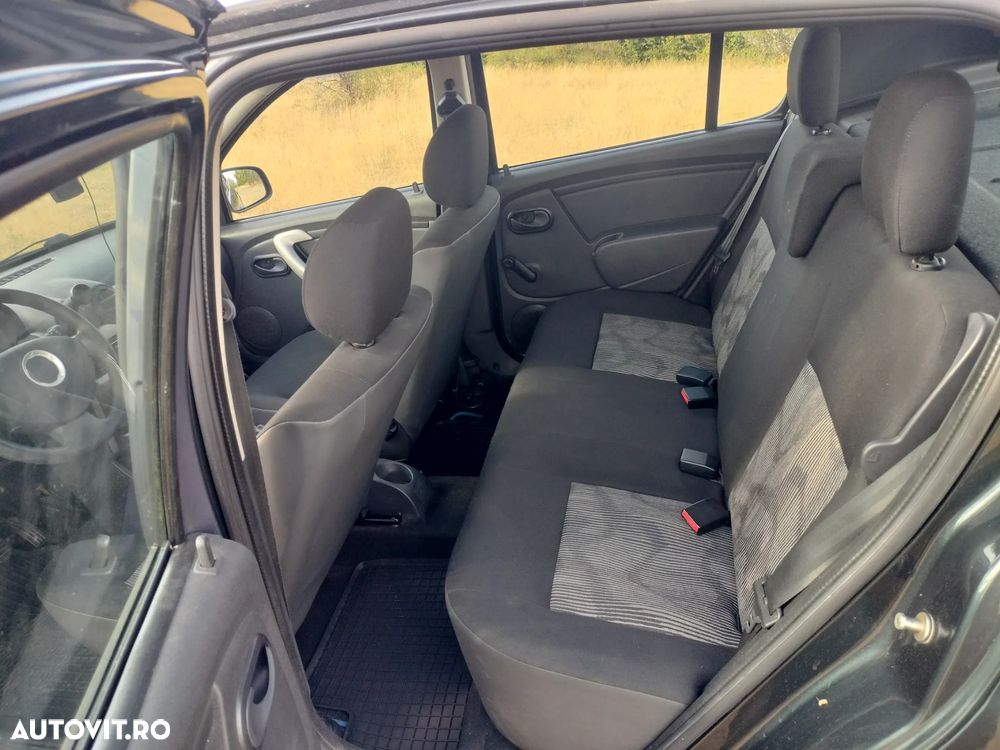 Dacia Sandero 1.2 16V - 14