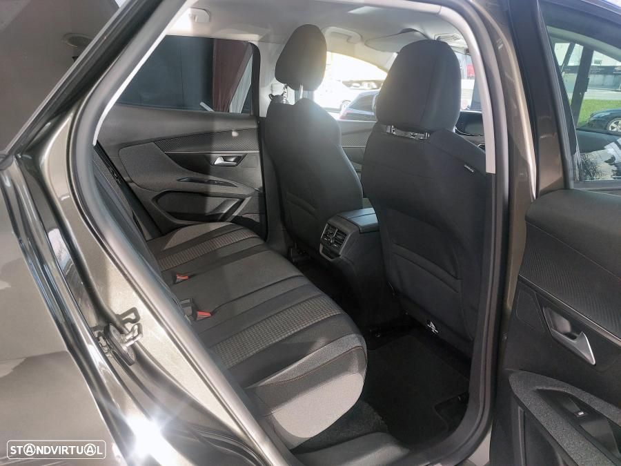 Peugeot 3008 1.5 BlueHDi Active - 39