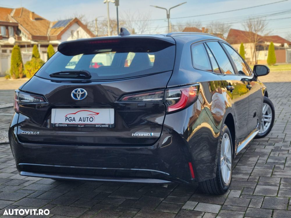 Toyota Corolla 1.8 Hybrid Touring Sports Business Edition - 5