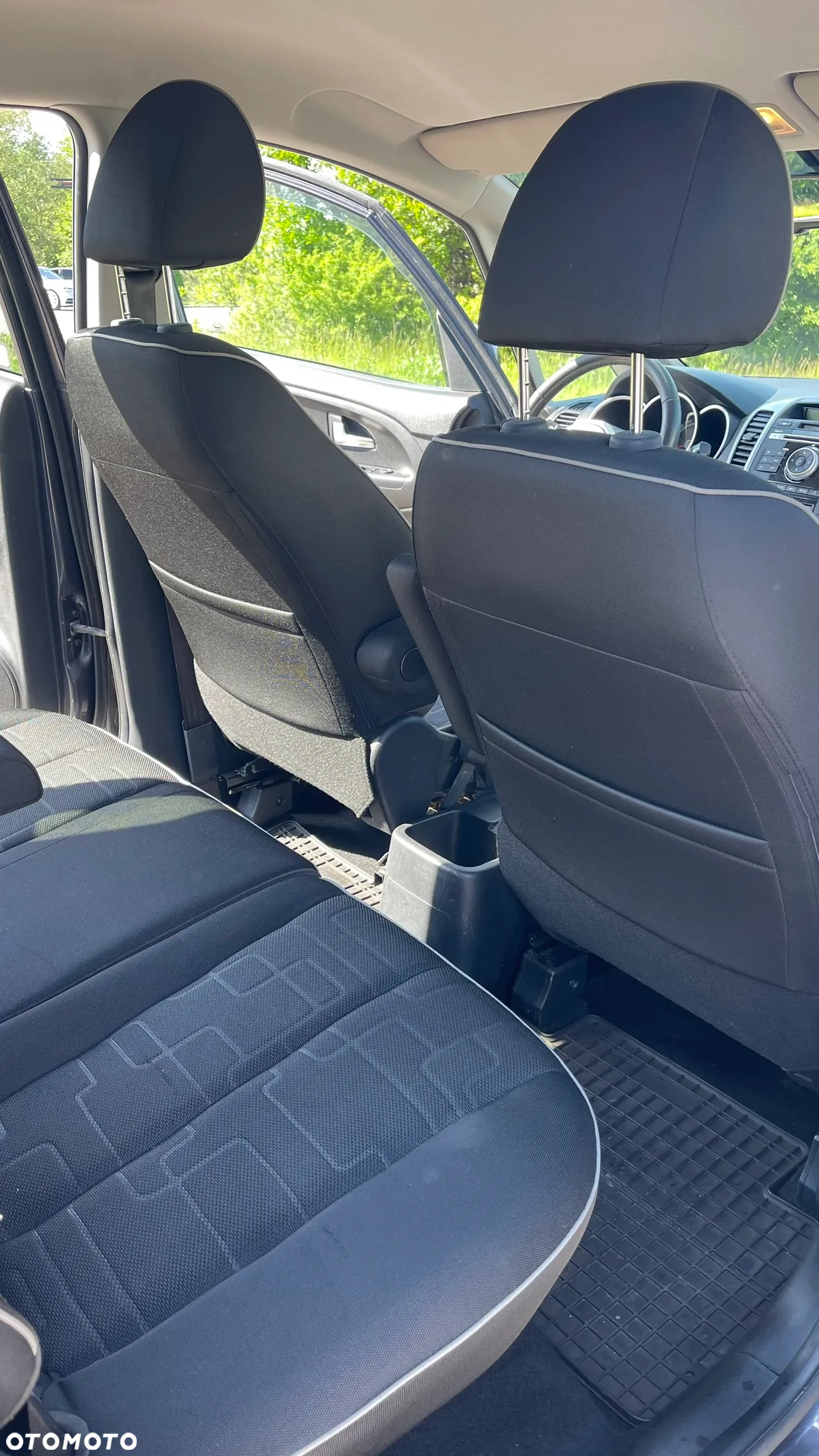 Kia Venga - 32