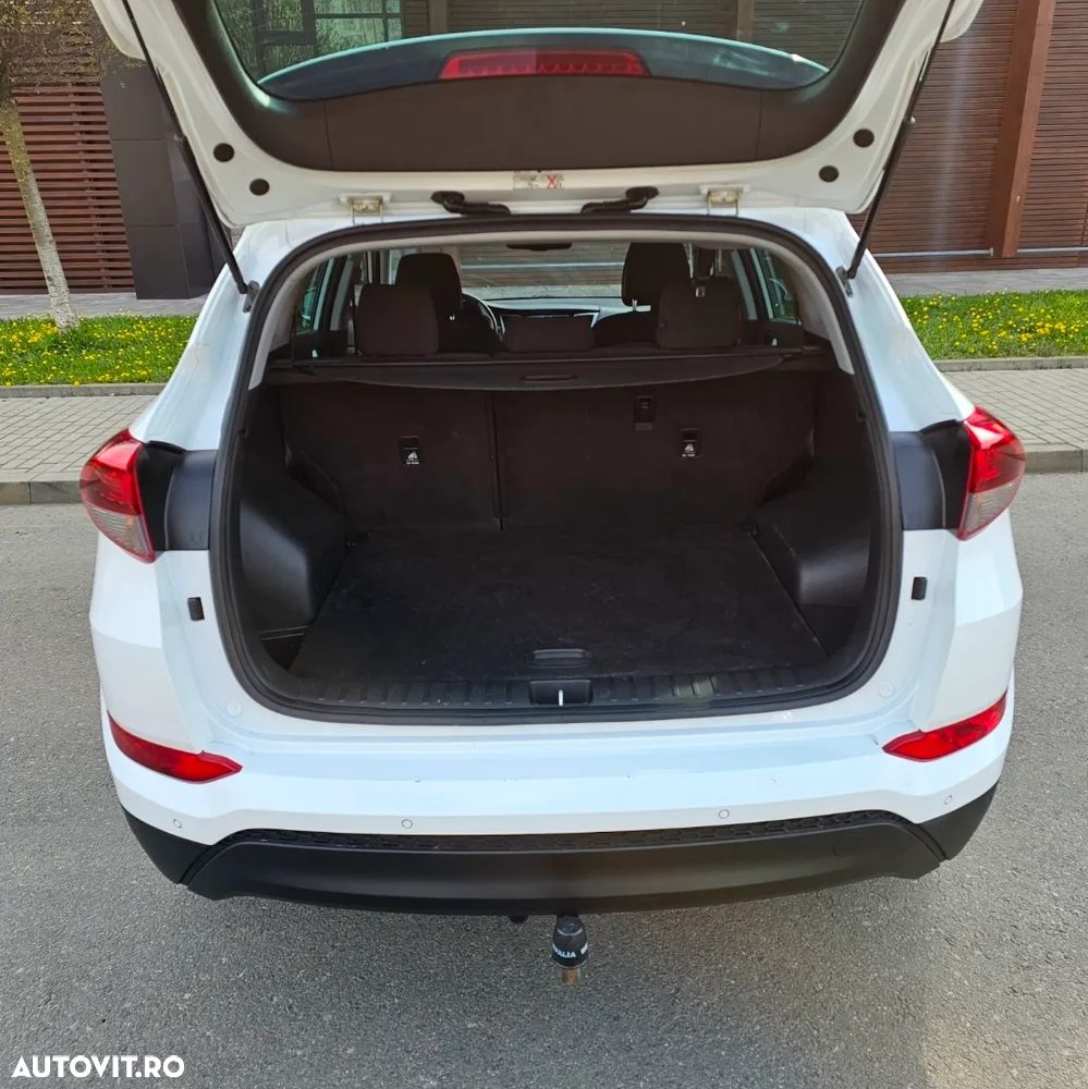 Hyundai Tucson blue 1.7 CRDi 2WD DCT Advantage - 12