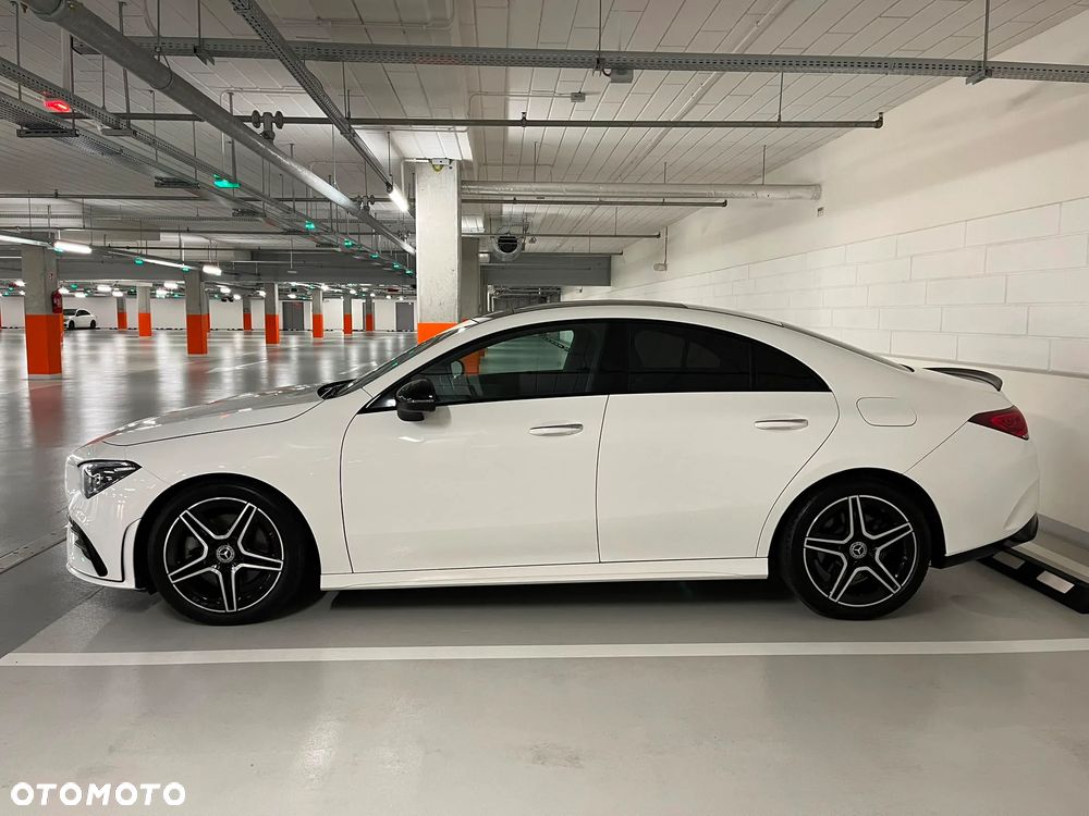 Mercedes-Benz CLA 250 4Matic 7G-DCT AMG Line - 14