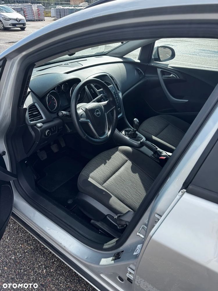 Opel Astra IV 1.4 T Cosmo S&S - 17