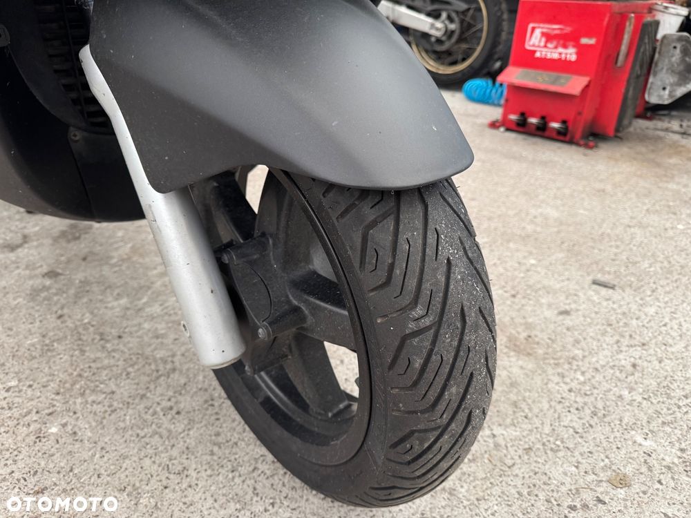 Piaggio Xevo - 15