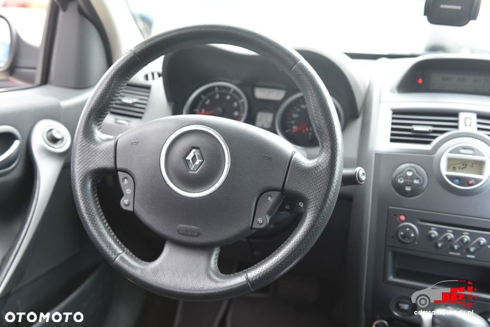Renault Megane - 24