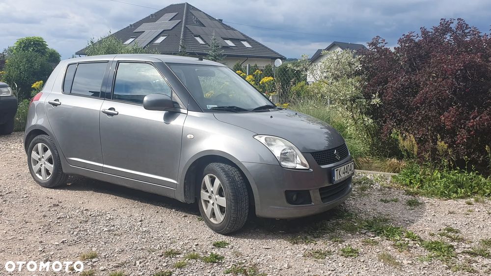 Suzuki Swift 1.3 JB Edition - 2