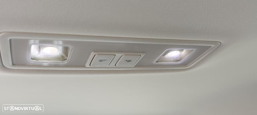 VW Passat 1.6 TDI Confortline - 40