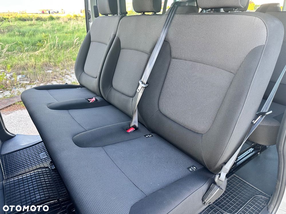 Renault Trafic - 14