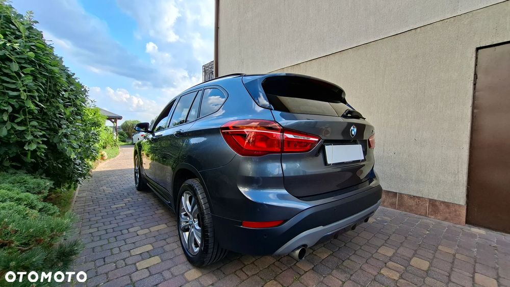BMW X1 xDrive18d xLine - 5
