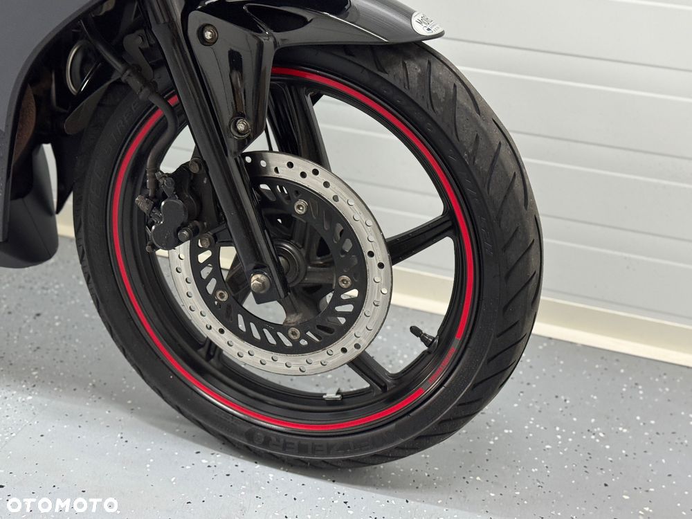 Honda CBR - 9