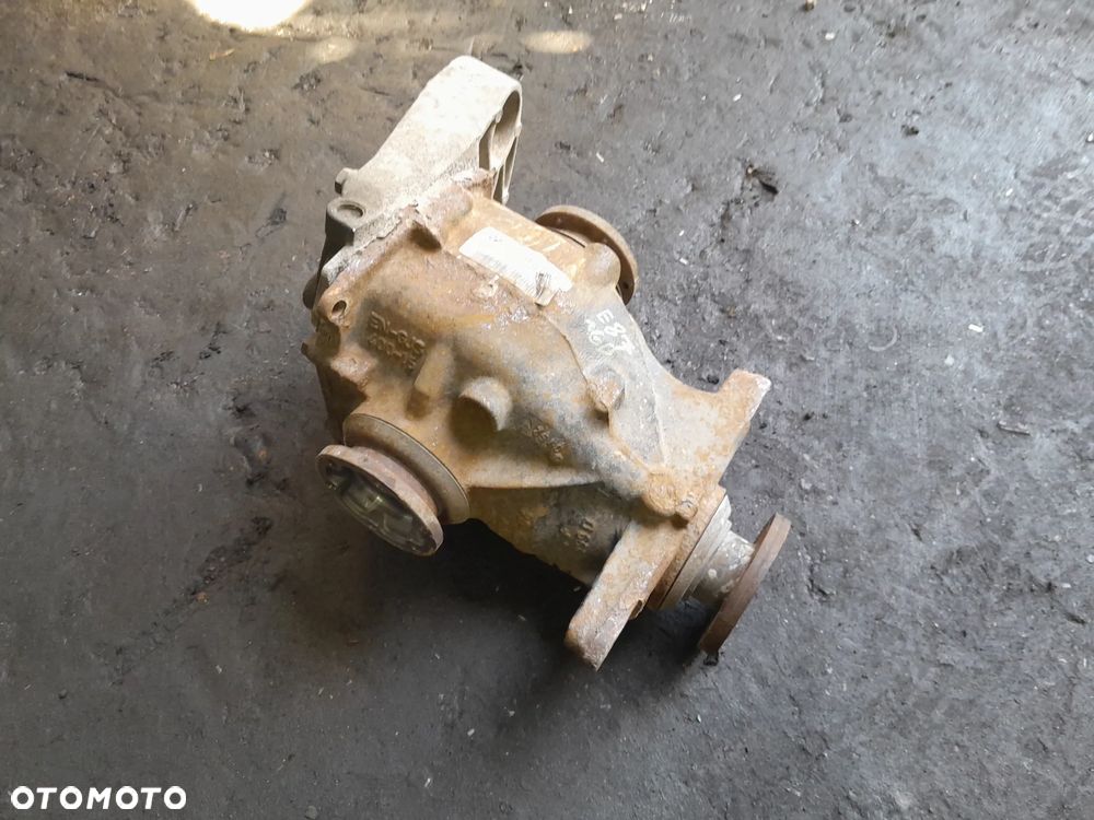 Tylny most dyferencjał BMW E81 E87 E90 E91 04-13r. 3.64 7519925 - 4