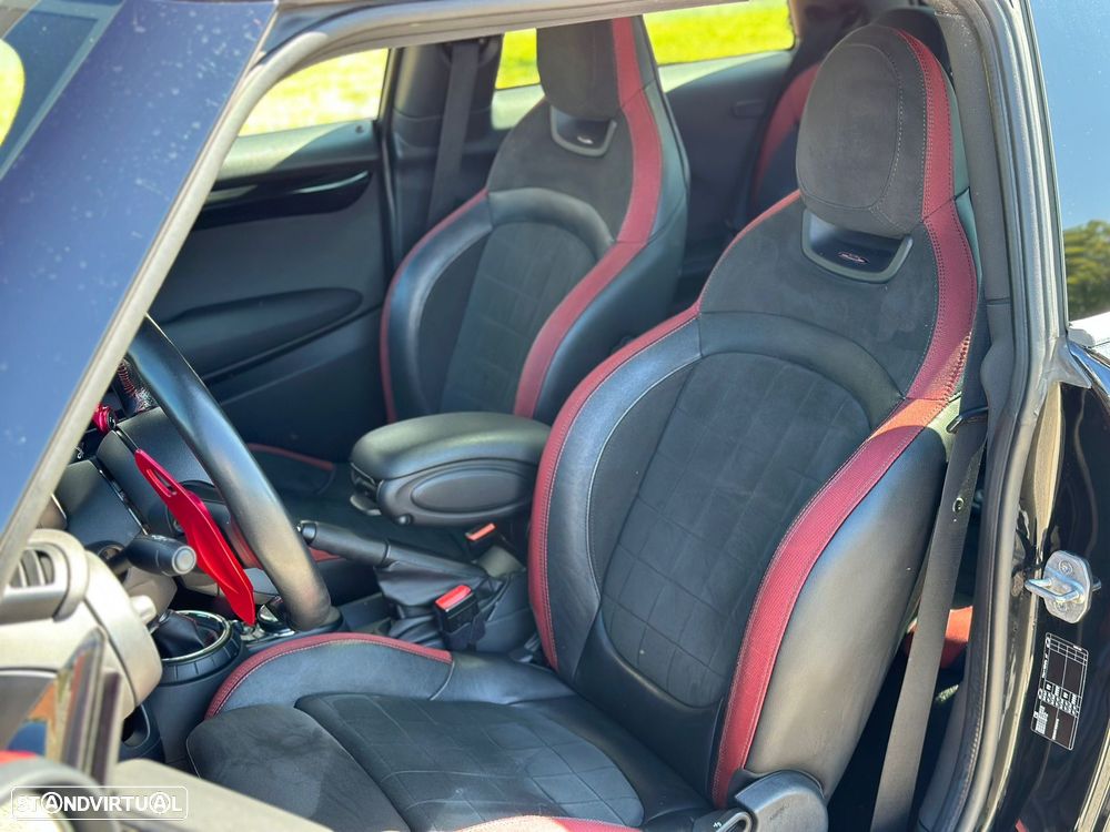 MINI 3 Portas John Cooper Works Aut. - 14