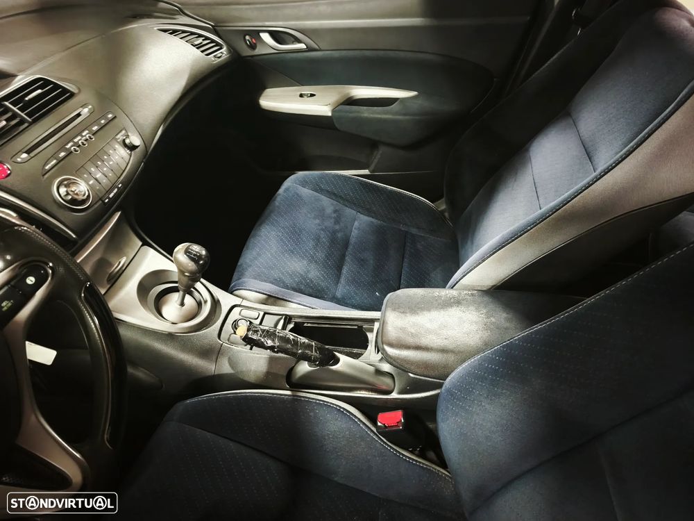 Honda Civic 1.4 Sport EC - 10