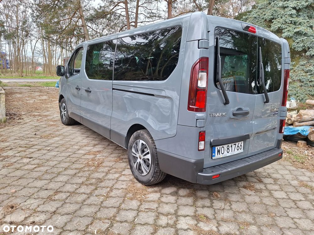 Renault Trafic 2.0 dCi EDC - 3