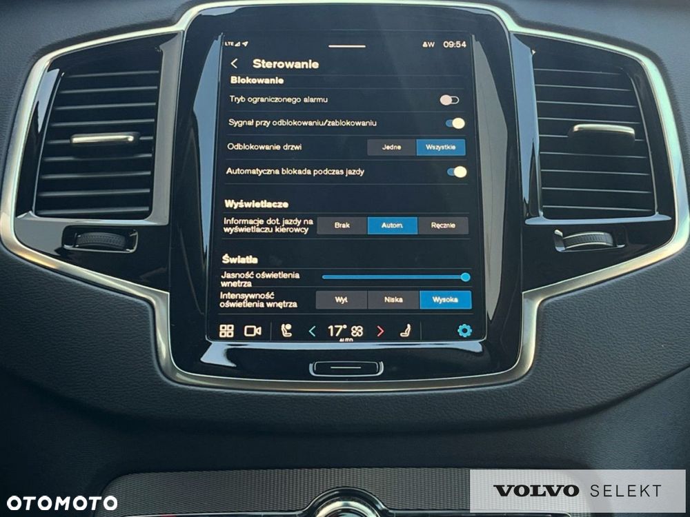 Volvo XC 90 - 21
